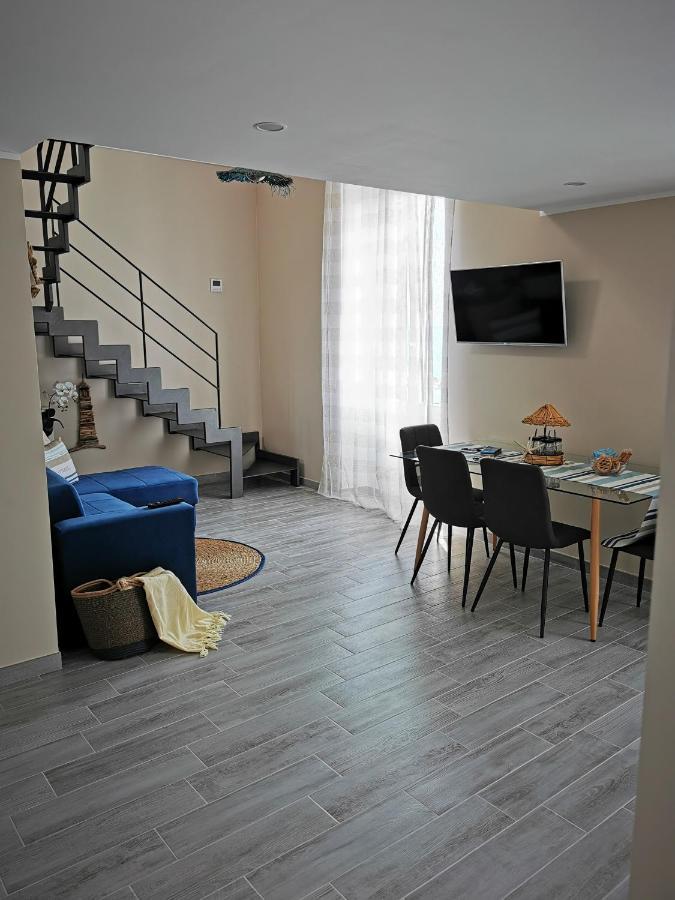 Tuffonelblu Apartment Ventimiglia Exterior photo